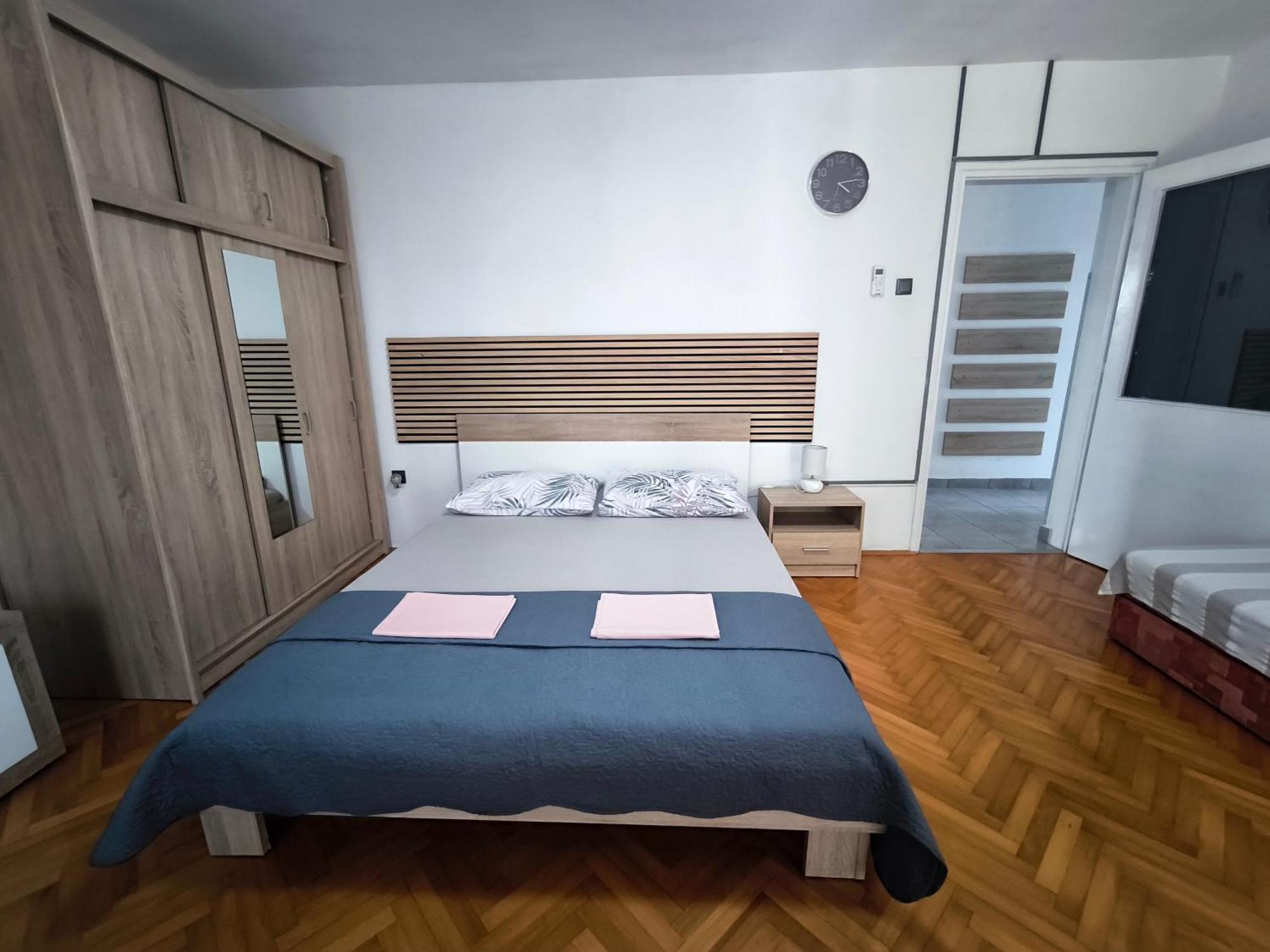 Apartmani Andrea Pula Zimmer foto