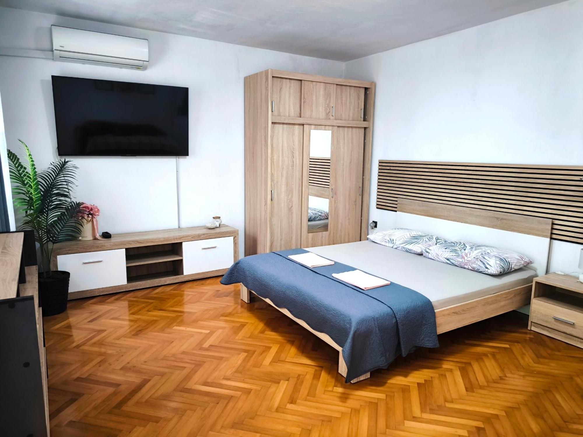 Apartmani Andrea Pula Zimmer foto